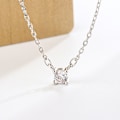 Miniatyrbild 3 av 4: Halsband i 925 silver med diameter 5 mm, enkel fyrklöver med diamanter