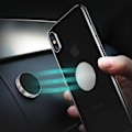 Miniatyrbilde 1 av 9: Magnetisk Mobilholder / Bilholder - Magnetfeste for mobil Silver