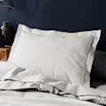 Pikkukuva 4 / 5: Tyynynpäällinen - 100% puuvillaa - Valkoinen - 50x70 cm - Pestävä - Kudonta 57 lankaa/cm2 Vit