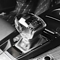 Miniatyrbild 5 av 5: Ushilife Bil Kristall Växelspaksknopp Dekorationsskydd för Audi A4 A4L A5 A6 A6L A7 A8 Q5 Q5L Q8 S4 S5 Q7 C8-B för Sline Logo B For Sline Logo
