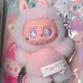 Miniatyrbild 2 av 4: 1 st labubu 3.0 Labubu 3:e generationen vinyl ansikte hänge samlarutgåva hjärtslående macaron docka-rosa Motherland Edition pink