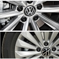 Miniatyrbillede 3 af 4: Passer til Volkswagen 5-klo navkapsel dæklogo 135mm (4 stk)