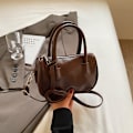 Miniatyrbild 8 av 9: Koreanska Mode Små Handväskor Kvinnor 2024 Sommar Ny Enkel Lilla Torget Väska Western Style Hög Kvalitet Crossbody Bag Mode Pink