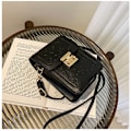 Miniatyrbild 1 av 8: Detta Års Populära Väska 2022 Ny Trendy Väska Kvinnors Avancerade Textur Crossbody Telefon Väska Moderiktig All-Match Liten Kvadratpåse Väskan Black