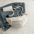 Miniatyrbild 9 av 11: Sommar Casual Candy Färg Axel Dumpling Väska 2024 Ny Trend Neutral Daily Chest Bag Estetisk Mode Crossbody Väskan Green