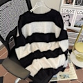 Pikkukuva 2 / 4: Minkki Turkki Raidallinen Paita Hame Miehille Ja Naisille Kevät Ja Syksy Korealainen Tyyli Loose Ja Lazy Tyyli V-Kaula Cardigan Trendikäs Syksy Ja Talvi Uusi Black And Gray L