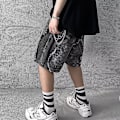 Miniatyrbillede 6 af 6: Paisley Denim Shorts Herre Sommer Syninger Mode Mærke Løs Store Bukser Ins High Street Casual Udendørs Ridebukser Blue S