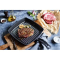 Miniatyrbild 3 av 3: Staub 40501-106-0 Amerikansk gjutjärnsinduktionspanna, svart, 26 cm 40501-106-0