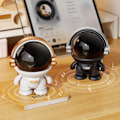 Miniatyrbillede 4 af 4: Astronaut Trådløs Bluetooth Højttaler AI Intelligent Udendørs Subwoofer Desktop Kreative Ornamenter Gave