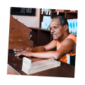 Miniatyrbillede 5 af 5: 4 stk. Pushers Clear Display Case Dispenser Bil Hud Showcase Rack Cigarrette Display Hylder Auto-pus