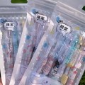 Miniatyrbild 3 av 5: 6-pack Kawaii Sanrio Gelpen Cartoon Anime Skolmaterial Kuromi My Melody Cinnamoroll 0,5 mm Svart Hög Kvalitet För Studenter