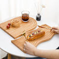 Miniatyrbilde 2 av 5: Serveringsbrett Bølgeformet Buet Form Rillet Frokost Lunsj Middag Appetittvekker Brødfjøl Dekorativ Tre
