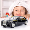 Miniatyrbillede 5 af 5: 1/24 Rolls-Royce Phantom Modelbil, zinklegering Tilbage Træk Legetøj Trykstøbte Legetøjsbiler Med Lyd Og Lys Til Børn Dreng Pige Gave (sort)