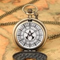 Miniatyrbillede 4 af 5: Antik lommeur i Assassin's Creed-stil med romertal og halskæde Silver Waist Chain