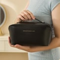 Miniatyrbillede 4 af 8: Rummelig toilettaske - Perfekt til rejser - Makeup taske black