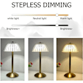 Miniatyrbilde 4 av 6: Dimbar 3-farget LED Romantisk Diamant Krystall Lampe, Oppladbar Berøringslampe Liten Lampe, Sengelampe Nattbordlampe for Soverom Bar Restaurant (B)