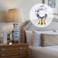 Miniatyrbild 5 av 5: 2 Kristalllampa Toppar Med Guldbas, 1-3/4 Tum Diamantknapp För Lampor