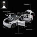 Miniatyrbillede 3 af 5: 1:24 Tesla Model 3 Model Y Model S Model X Legering Støbt Bilmodel Lyd Og Lys Børns Legetøj Samleobjekter Fødselsdagsgave Roadster White