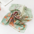 Miniatyrbilde 2 av 2: Kvinners lange skjerf, mykt silkesjal, damessjal, chiffon-sjal, tynt, pustende sjal Light green