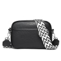 Miniatyrbilde 2 av 5: Luksuriøs veske i ekte skinn med ensfarget design for kvinner - 100 % mykt kuskinn - Skulder- og crossbody-veske for kvinner - 2024 - Håndvesker for kvinner