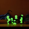 Miniatyrbillede 4 af 5: Ægte Smiski Corner Selvlysende Elver Serie Blind Box, Figur Gave, Tilfældig Stil, 1 stk Dressing