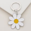 Miniatyrbild 2 av 4: Söt nyckelring med prästkrage - blommig berlock till handväska, nycklar, metallnyckelring, present till kvinnor, blomsterälskare - accessoarer
