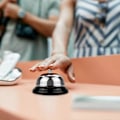 Pikkukuva 3 / 5: Pöytäkello - Klassinen hotellipalvelukello, hopea, 2 kpl