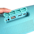 Pikkukuva 8 / 11: Bluetooth-kaiutin LED-valoilla - Langaton - Musta
