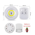 Miniatyrbilde 3 av 3: 3-pakks LED-spotlights med fjernkontroll, batteridrevet