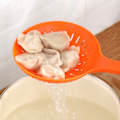 Pikkukuva 4 / 6: Monitoiminen suuri lävikkö, kestää korkeita lämpötiloja, kotitalousnuudelikeitto, korkeita lämpötiloja kestävä pitkä kahva, liukumaton dumpling-wonton-keitin