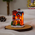 Miniatyrbillede 1 af 5: LED Juledekorationer Belyst Træhus Til Hjemmebord Julegaver Ornamenter (Stil 4)