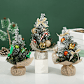 Miniatyrbillede 4 af 5: 6 Nye Mini Juletræer Julebordsornamenter Juletræspynt 20*15cm