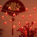 Miniatyrbillede 5 af 5: 1 STK Røde juledekorationer Lille natlampe Skovfolk med lys Ansigtsløs dværg vedhæng Lysende julevedhæng