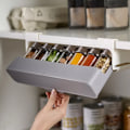 Miniatyrbild 1 av 6: Kök Krydda Flaska Förvaringsställ Kryddställ Självhäftande Väggmonterad Under-Shelf Spice Organizer Kök Förvaringsställ