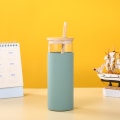 Miniatyrbild 2 av 5: Glas tumlare glas vattenflaska halm silikon skyddshylsa bambu lock - BPA fri (blå)