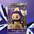 Pikkukuva 1 / 2: Popmart The Monsters Labubu V3 Let'S Checkmate Series Vinyylipehmolelu Blind Box Queen -hahmo Pehmolelu Riipus Trendikäs Lelu Lahja Milan