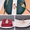 Miniatyrbillede 2 af 5: Sæt med 9 Jule Snemand Servietringe, Servietspænder, Servietringholdere til Jul, Thanksgiving, Borddekoration (Snemand-Sølv)