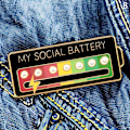 Miniatyrbild 8 av 8: My Social Battery Brosch Rolig Emalj Pin Creative Lapel Pin A C