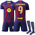 Pikkukuva 1 / 2: 2025-2026 Barcelonan Mestarien liigan versio jalkapallopaita nro 9 Lewandowski Lewandowski 18