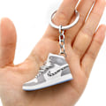 Miniatyrbillede 1 af 2: 3D Mini Air Sneaker Nøglering AJ Model Sko Nøglering Drenge Mænd Rygsæk IC #5