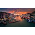 Pikkukuva 1 / 2: Grand Canal auringonlaskun aikaan, näkymä Rialton sillalta, Venetsia. MultiColor 70x100 cm