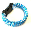 Miniatyrbilde 1 av 2: Simple Paracord bracelet blå vit 2