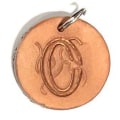 Pikkukuva 1 / 2: Handmade pendant of swedish leather with old english letter Nature O