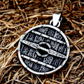 Miniatyrbilde 2 av 5: Pendant - Nordic Mythology - Shield with Celtic knot
