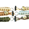 Miniatyrbilde 3 av 3: Cool Spartan Paracord Braclet with firesteel and striker skogscamo