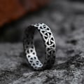 Pikkukuva 3 / 4: Ring - Norse Mythology - Eternity knots whit smooth surface #12