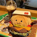 Miniatyrbild 3 av 5: Burger-docka Jellycat plyschleksak söt docka semesterpresent