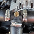 Miniatyrbillede 3 af 5: 17111712788 Radiator Overflow Kølemiddel Ekspansionstank Aftapningsskrue Til E36 E39 E46 E90 X1 X3 Z3 Z4 325i 525i