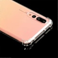 Pikkukuva 3 / 4: Iskunkestävä TPU-suojakotelo Huawei P20 Pro / P20 Plus -puhelimelle (Läpinäkyvä)