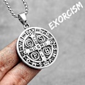 Pikkukuva 1 / 5: Pyhän Benediktuksen Exorcism-riipus miesten ja naisten kaulakorut, ruostumaton teräs, punk-trendikäs amulet-koru, luova lahja